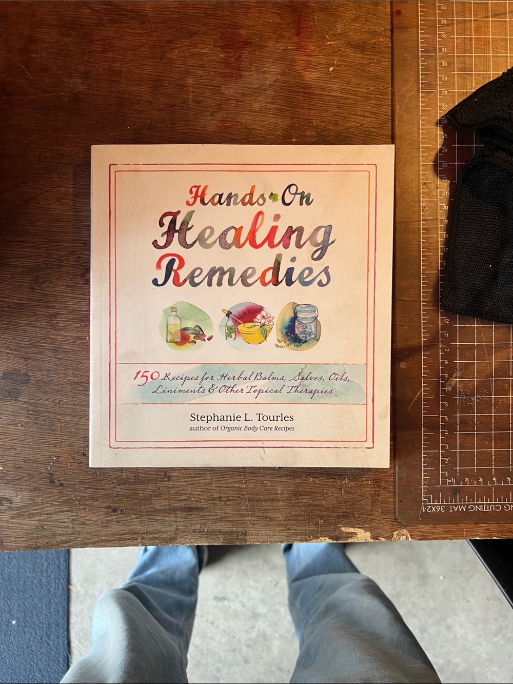 Hands-On Healing Remedies by Stephanie L. Tourles - Cream Cover